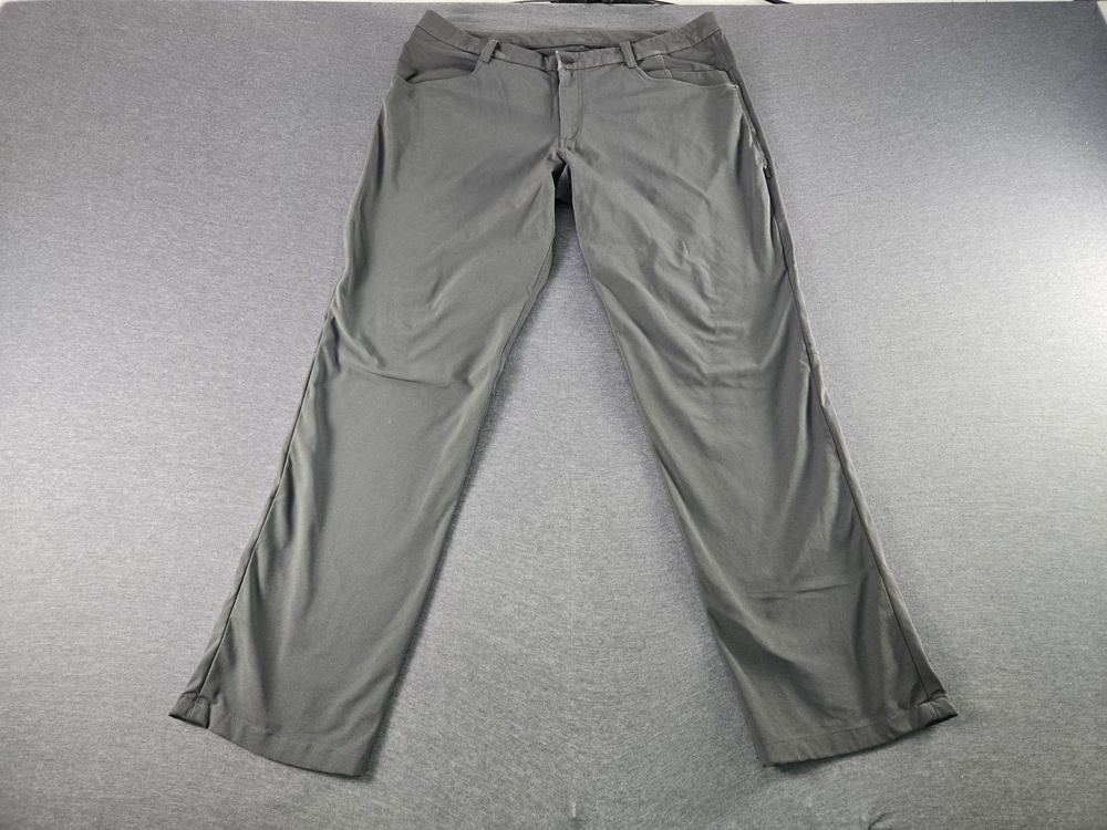Lululemon Pants Mens 36x32 Gray Stretch Khakis Zip Pocket Straight Leg Casual